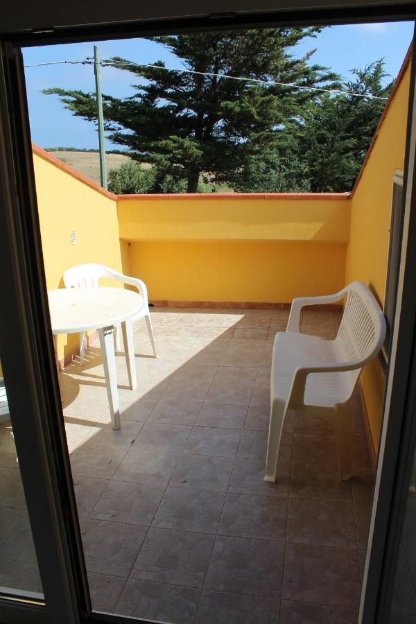 La Mansarda Bed & Breakfast Biancareddu Exterior photo